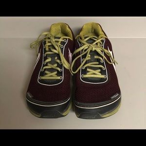 Altra Lone Peak 2.5 Abound (A1553-3) Trail Shoes